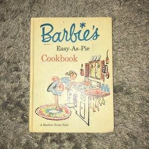 1964 BARBIES EASY AS A PIE COOKBOOK 💕